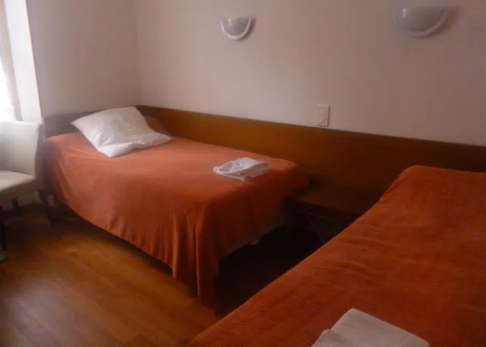 Hotel Lavalliere Croix Blanche